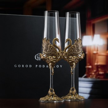 Набор из двух бокалов для шампанского "Лебеди" из стекла и латуни в коробке (190 мл)